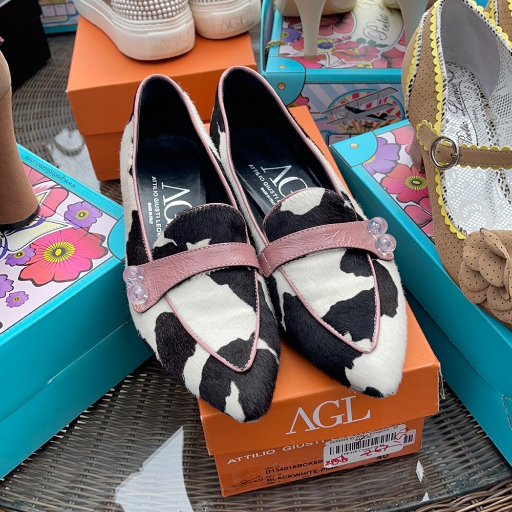 AGL cow print losfers